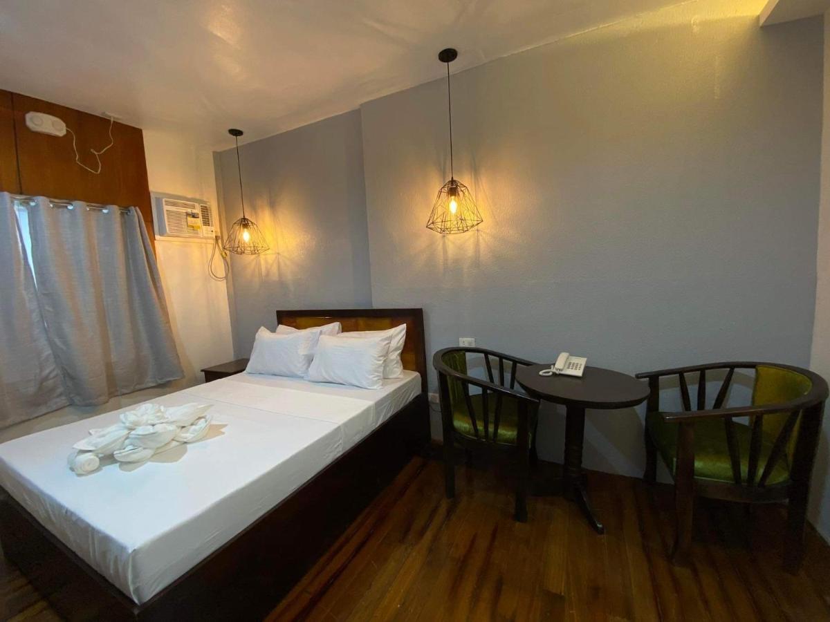 Dumaguete Seafront Hotel Dumaguete City Zewnętrze zdjęcie